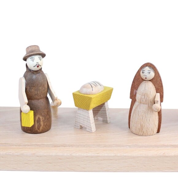 Wooden Straco Christmas Nativity Scene Arched 5-Candle Holder Made in Germany - Picture 8 of 12